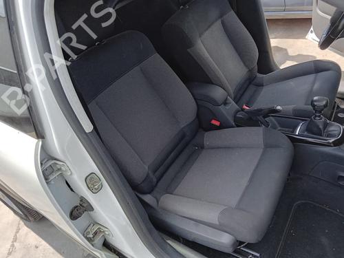 Used Right front seat CITROËN C4 CACTUS 1.5 BlueHDi 100 (102 hp) 27008422