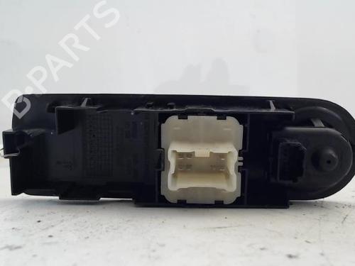 Used Left front window switch Left front window switch RENAULT CLIO IV (BH_) 1.5 dCi 75 (75 hp) 27013698 27013698