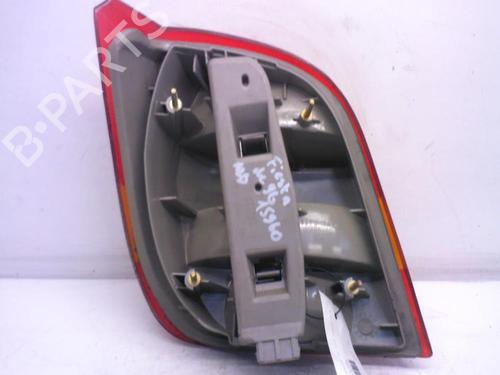 Used Right taillight FORD FIESTA III (GFJ) 1.8 D (60 hp) 26992952