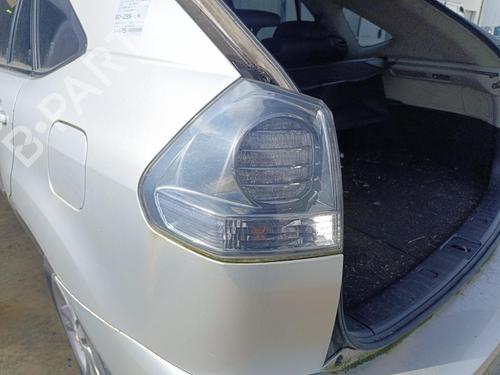left-taillight-lexus-rx-_u3_-2003-2004-2005-2006-2007-2008-39975305 main image