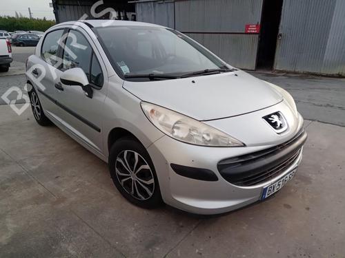 Used Front wiper motor PEUGEOT 207 (WA_, WC_) 1.6 HDi (90 hp) 26997188