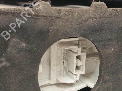 left-taillight-lancia-musa-350_-2004-2005-2006-2007-2008-2009-2010-2011-2012-31146040 main image