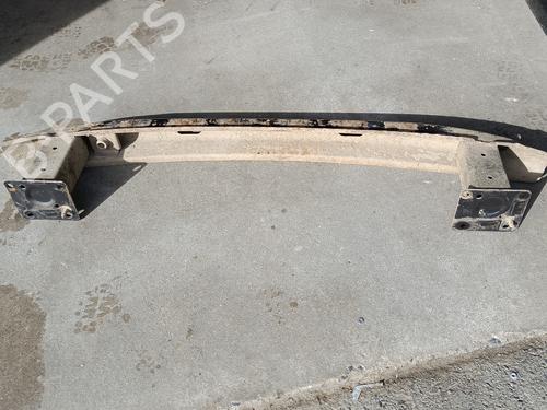 Used Front bumper reinforcement Front bumper reinforcement PEUGEOT 304 Break (_04D_) 1.1 (D11) (58 hp) 35919032 35919032