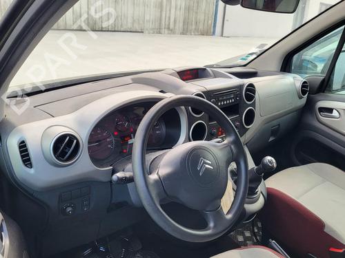 Used Dashboard CITROËN BERLINGO Box Body/MPV (B9) 1.6 HDi / BlueHDi 75 (75 hp) 26981609