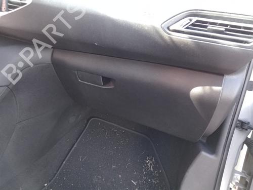 Hanskerom Hanskerom PEUGEOT 308 II (LB_, LP_, LW_, LH_, L3_) 1.6 BlueHDi 120 (120 hp) 30328734 30328734