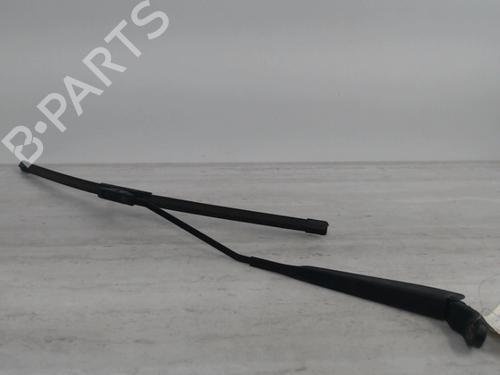 Used Front windshield wiper arm CITROËN C3 Picasso (SH_) 1.6 HDI 90 (92 hp) 26983518