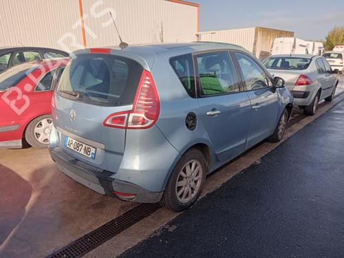Used Right tailgate light RENAULT SCÉNIC III (JZ0/1_) 1.9 dCi (JZ0J, JZ1J, JZ1K, JZ1S) (131 hp) 27025823