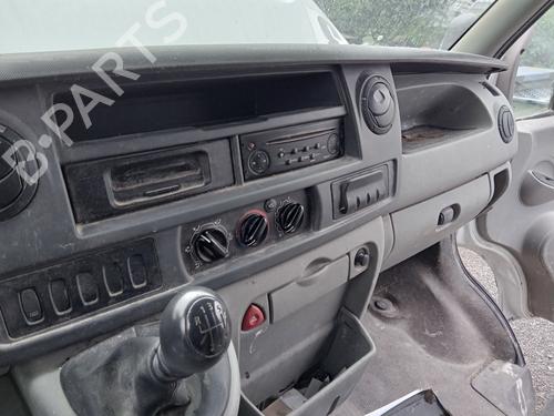 Used Radio RENAULT MASTER II Van (FD) 2.5 dCi (101 hp) 27011432