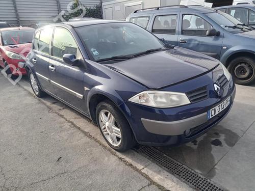 Used Front wiper motor RENAULT MEGANE II (BM0/1_, CM0/1_) 1.9 dCi (BM0G, CM0G) (120 hp) 27002648