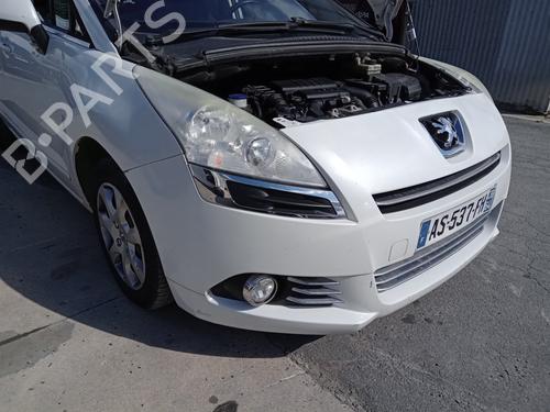 Used Right front fog light PEUGEOT 5008 (0U_, 0E_) 1.6 HDi (110 hp) 29285650