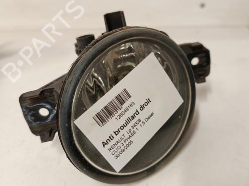 right-front-fog-light-renault-clio-iii-br01-cr01-2005-2006-2007-2008-2009-2010-2011-2012-2013-2014-35786533 main image