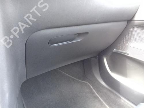 Used Glove box CITROËN C4 II (NC_) 1.6 HDi 115 (114 hp) 27008382
