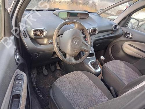Højre bagtil invendig håndtag CITROËN C3 Picasso (SH_) 1.4 VTi 95 (SH8FSC, SH8FP0, SH8FP6) (95 hp) 27004043