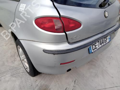 Feu de coffre gauche ALFA ROMEO 147 (937_) 1.9 JTD (937.AXD1A, 937.BXD1A, 937.AXV1A, 937.BXB1A,... (115 hp) 29072922