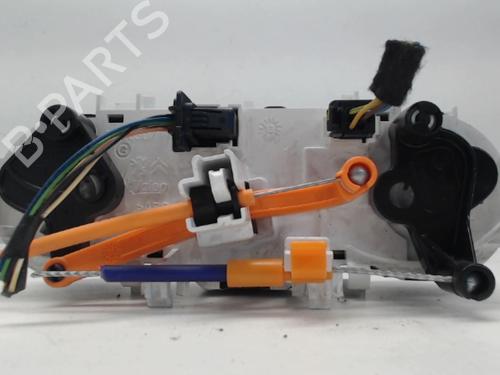 Climate control PEUGEOT 208 I (CA_, CC_) 1.2 VTI 82 | BP27019618I5 