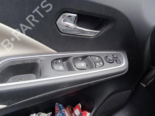 Used Left front window switch NISSAN MICRA V (K14) 1.0 IG-T 100 (101 hp) 28796756