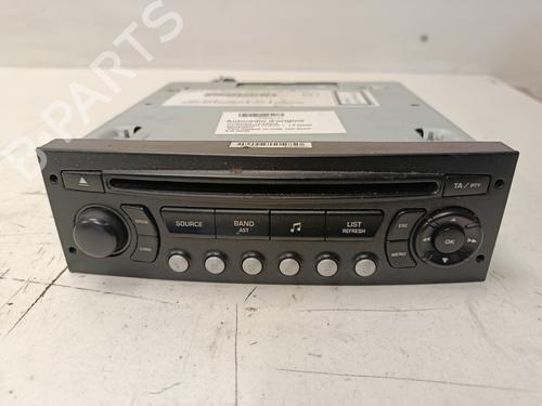 Used Radio Radio CITROËN C3 II (SC_) 1.6 HDi (92 hp) 33806053 33806053