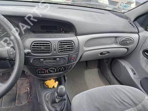 Display Display RENAULT MEGANE I (BA0/1_) [1995-2004] 34334447 34334447