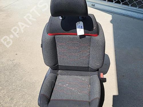 Used Right front seat CITROËN C3 III (SX) 1.2 PureTech 82 (83 hp) 30680226
