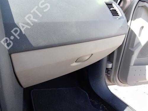 Used Glove box RENAULT MEGANE II (BM0/1_, CM0/1_) 1.5 dCi (BM1E, CM1E) (106 hp) 27008968