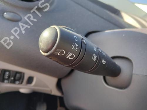 Used Switch RENAULT TWINGO II (CN0_) 1.2 16V (CN04, CN0B) (75 hp) 27024543