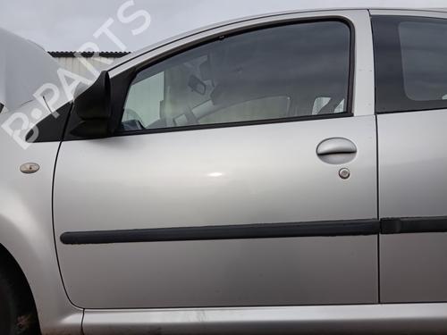 front-left-exterior-door-handle-citroen-c1-pm_-pn_-2005-2006-2007-2008-2009-2010-2011-2012-2013-2014-40121897 main image