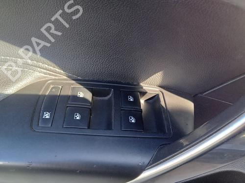 Used Left front window switch OPEL INSIGNIA A Sports Tourer (G09) 2.0 CDTI (35) (110 hp) 29140620