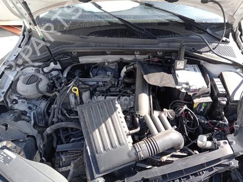 Used AC compressor AC compressor VW GOLF VII (5G1, BQ1, BE1, BE2) 1.2 TSI (86 hp) 27008323 27008323