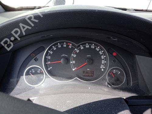 Used Instrument cluster OPEL MERIVA A MPV (X03) 1.6 (E75) (105 hp) 27295204