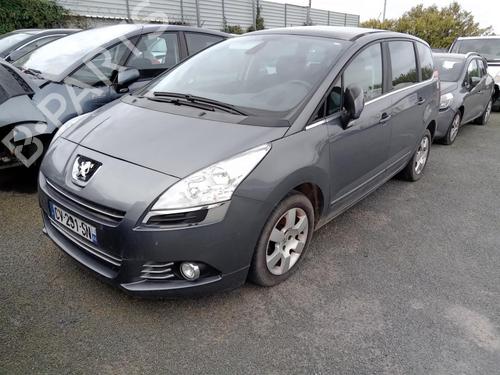 Used Windscreen washer tank PEUGEOT 5008 (0U_, 0E_) 2.0 HDi 150 / BlueHDi 150 (150 hp) 27012644