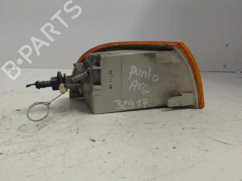 Used Left front indicator Left front indicator FIAT PUNTO (176_) 1.7 TD (176AT) (63 hp) 26982785 26982785