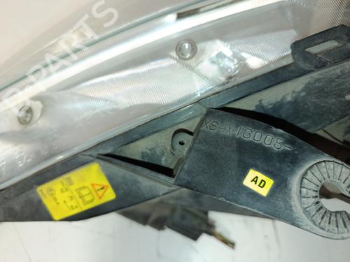 Used Right headlight Right headlight FORD FOCUS I (DAW, DBW) 1.6 16V (100 hp) 33308304 33308304