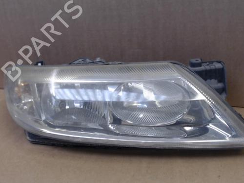 Used Right headlight RENAULT LAGUNA II (BG0/1_) 1.9 dCi (107 hp) 27022726
