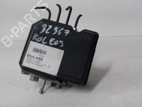 Used ABS pump RENAULT KOLEOS I (HY_) 2.0 dCi 4x4 (HY0K) (150 hp) 27013507
