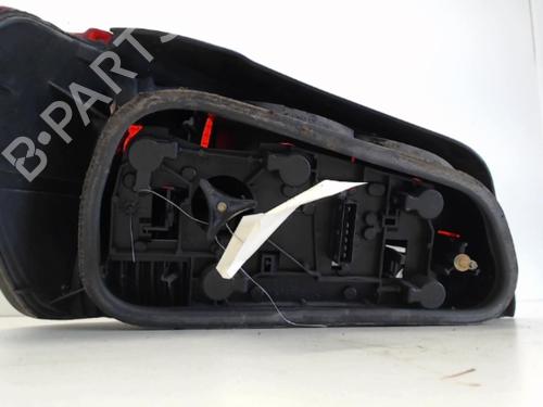 Right taillight PEUGEOT 306 Hatchback (7A, 7C, N3, N5) 2.0 HDI 90 | BP27010916C35 