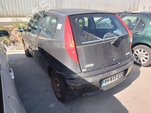 Used Left taillight FIAT PUNTO (188_) 1.2 60 (188.030, .050, .130, .150, .230, .250) (60 hp) 27013907