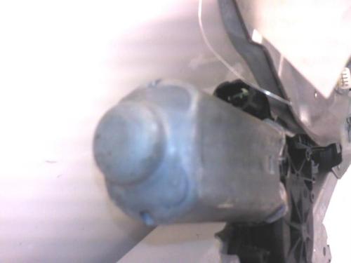 Front right window mechanism RENAULT LAGUNA I (B56_, 556_) 1.9 dCi (B56W) | BP26993016C23 