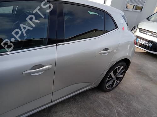 venstre-bagtil-udvendigt-handtag-renault-megane-iv-hatchback-b9amn_-2015-32736167 main image
