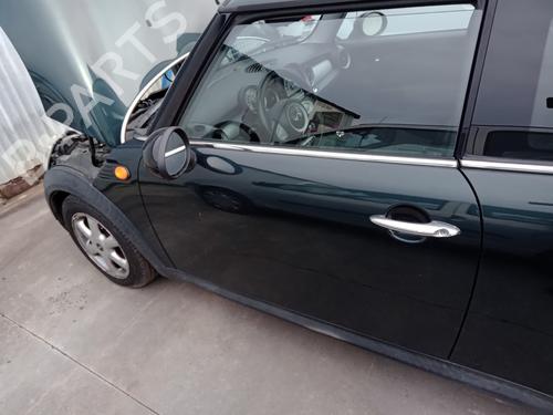 Used Left front door MINI MINI (R56) One (95 hp) 31709555