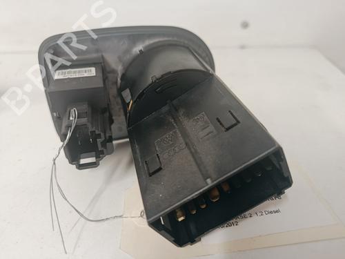 Used Headlight switch Headlight switch SEAT IBIZA IV (6J5, 6P1) 1.2 TDI (75 hp) 34258825 34258825