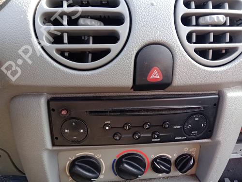 Used Radio Radio RENAULT KANGOO Express (FC0/1_) 1.5 dCi (FC07, FC1R) (65 hp) 33050409 33050409