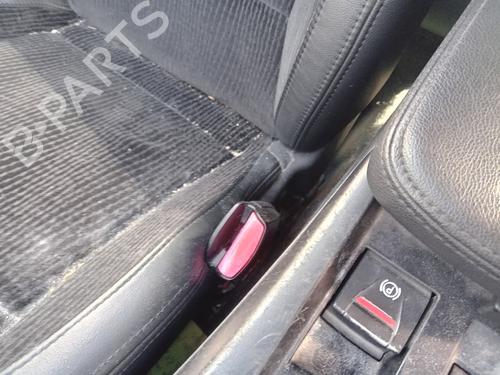 Used Seat buckle RENAULT LAGUNA III Grandtour (KT0/1) 2.0 dCi (KT01, KT08, KT09, KT0K, KT12, KT1D, KT1W) (150 hp) 28609459