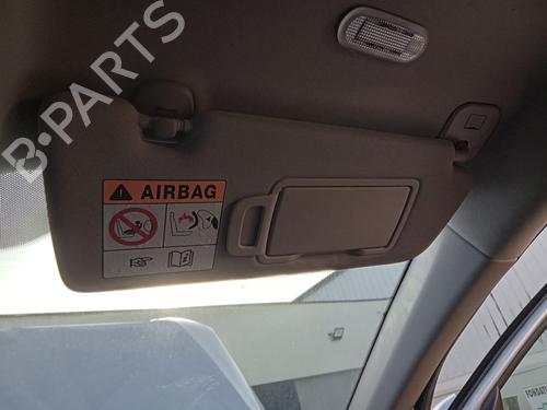 hjre-solskrm-renault-megane-iv-hatchback-b9amn_-2015-32745991 main image