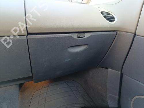 Used Glove box Glove box 38634065 38634065