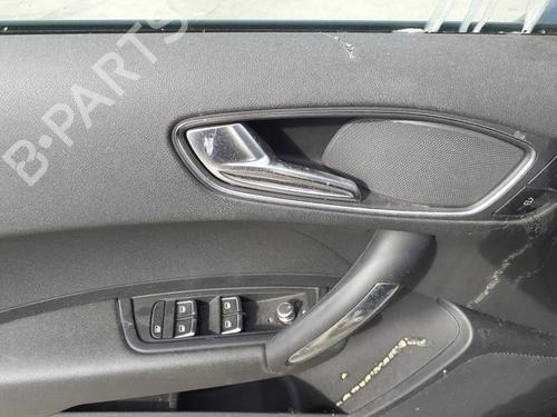 Used Front left interior door handle AUDI A1 Sportback (8XA, 8XF) 1.4 TDI (90 hp) 27010609