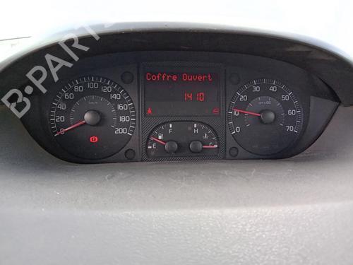 Used Instrument cluster FIAT IDEA (350_) 1.4 16V (95 hp) 27018901