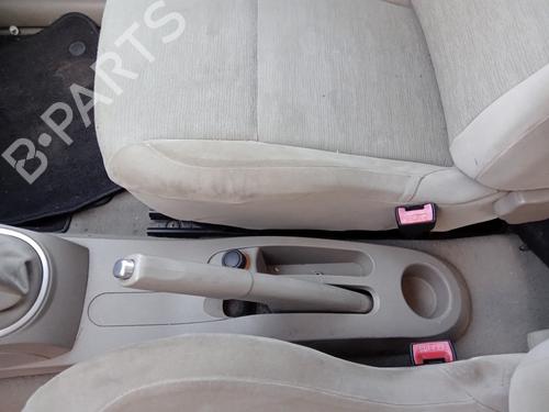 Used Seat buckle RENAULT CLIO III (BR0/1, CR0/1) 1.6 16V (BR09, BR0T, CR09, CR0T) (88 hp) 27009005