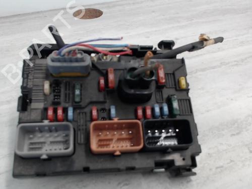 Fuse box PEUGEOT 307 Break (3E) 1.6 HDi 110 | BP26998818E1 
