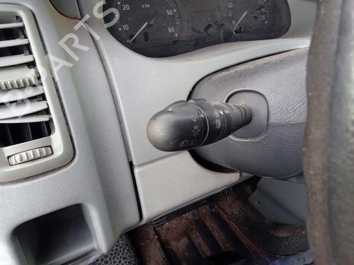 Used Switch RENAULT TRAFIC II Bus (JL) 2.0 dCi 90 (JL00, JL01, JL0H, JL0M, JL0P, JL0S) (90 hp) 31808354