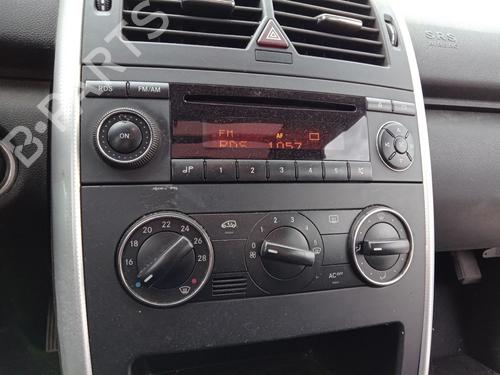 Used Radio MERCEDES-BENZ A-CLASS (W169) A 200 CDI (169.008, 169.308) (140 hp) 29269045